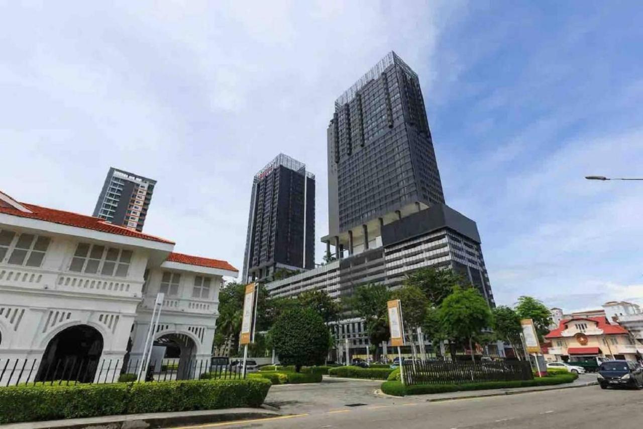 Tropicana 218 Macalister Netflix Unit By Blue Sky Holidays George Town Exteriér fotografie