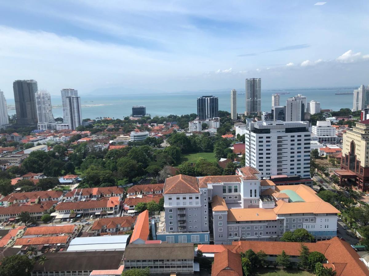 Tropicana 218 Macalister Netflix Unit By Blue Sky Holidays George Town Exteriér fotografie