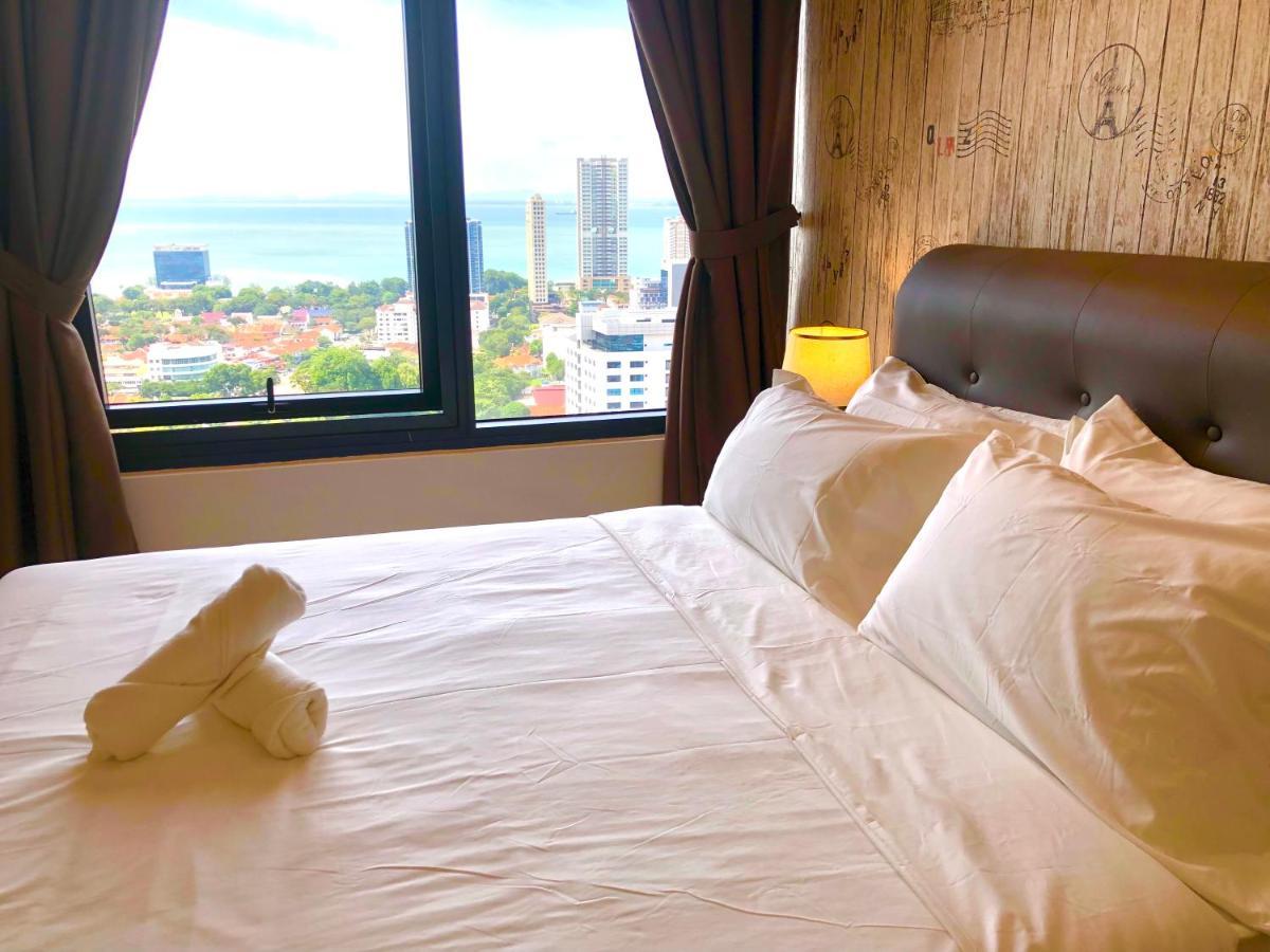 Tropicana 218 Macalister Netflix Unit By Blue Sky Holidays George Town Exteriér fotografie