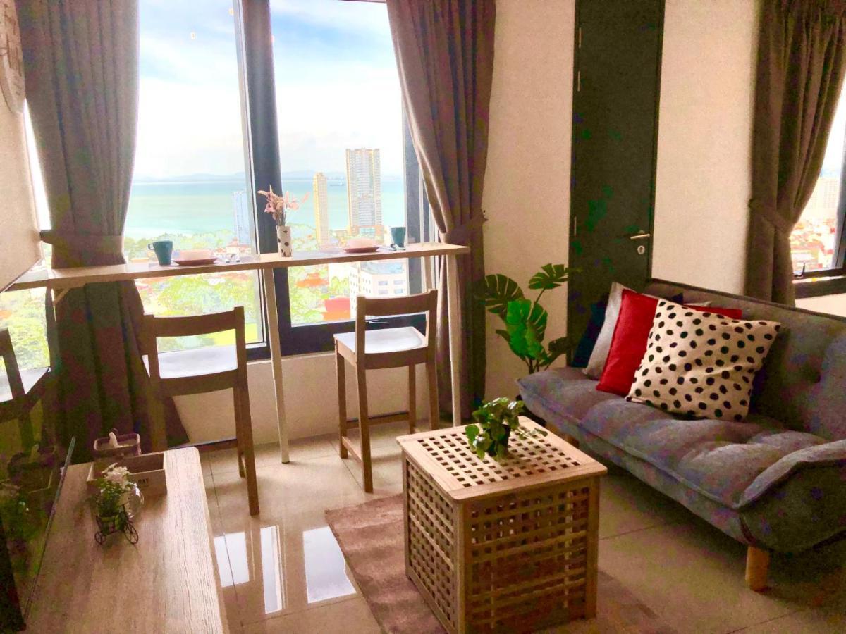 Tropicana 218 Macalister Netflix Unit By Blue Sky Holidays George Town Exteriér fotografie