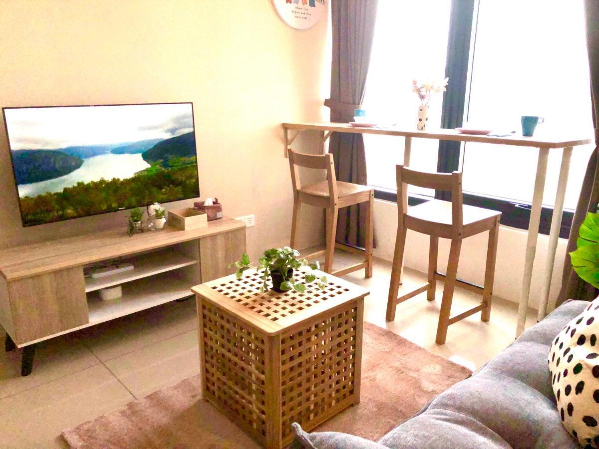Tropicana 218 Macalister Netflix Unit By Blue Sky Holidays George Town Exteriér fotografie