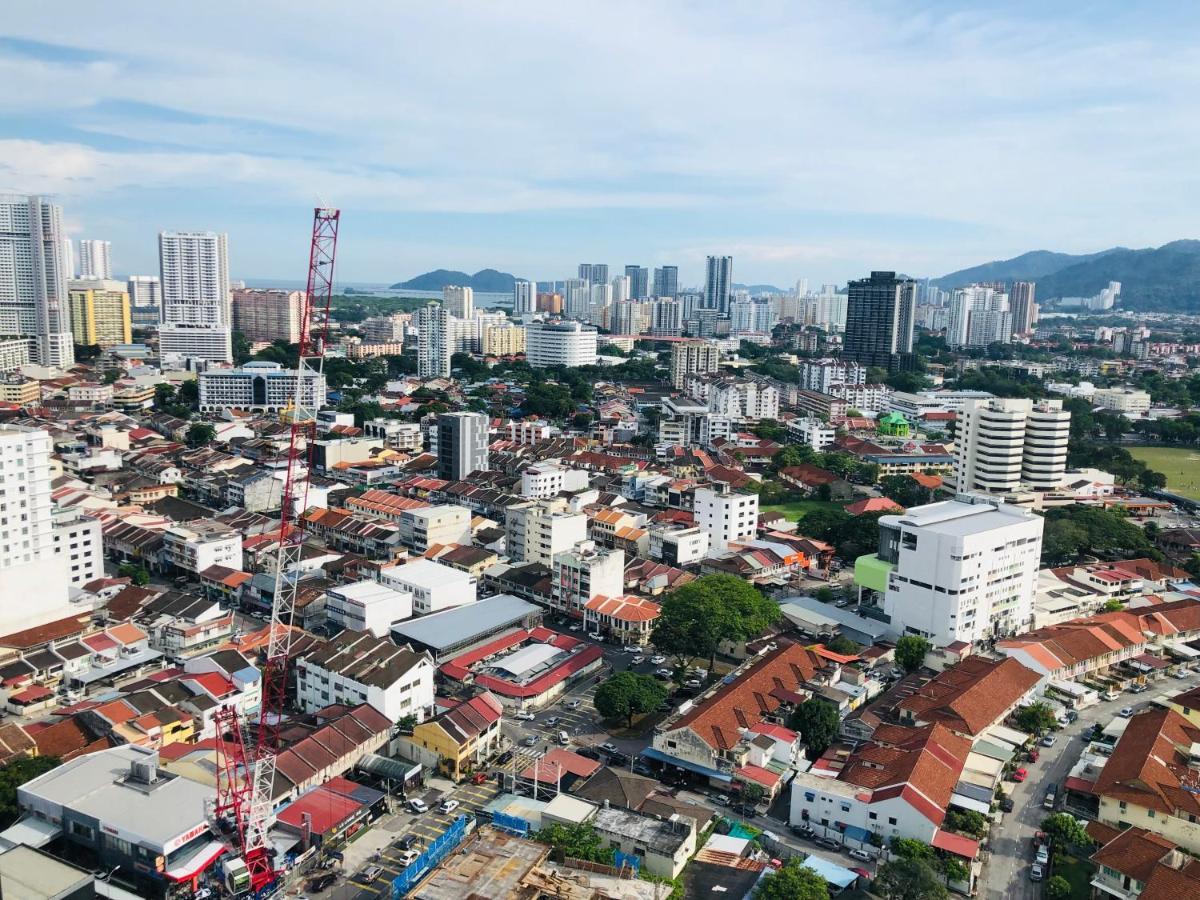 Tropicana 218 Macalister Netflix Unit By Blue Sky Holidays George Town Exteriér fotografie