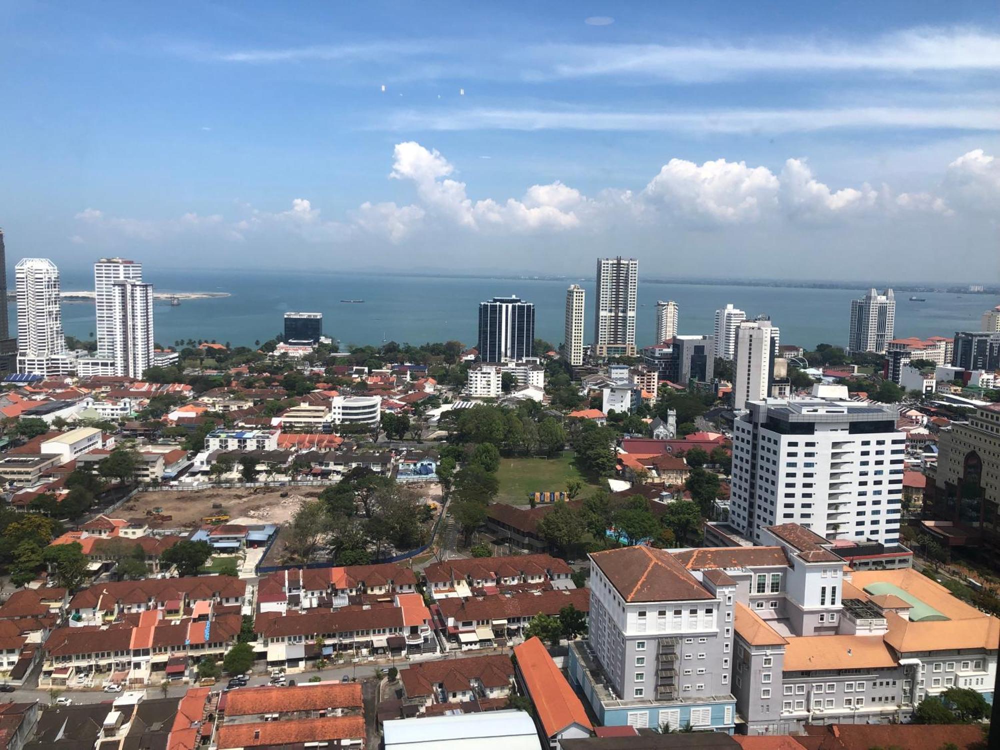 Tropicana 218 Macalister Netflix Unit By Blue Sky Holidays George Town Exteriér fotografie